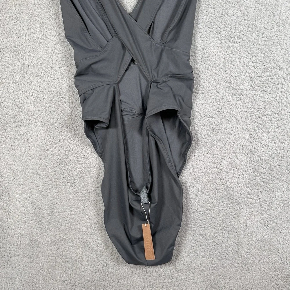Skims NWT Recycled Swim Cut Out Plunge Monokini Swimsuit Size 4X Color Gunmetal